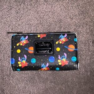Disney loungefly stitch wallet